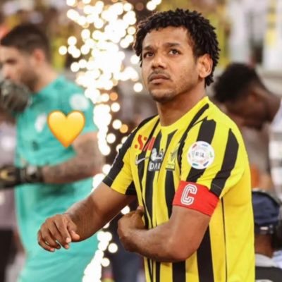 استغفرالله العظيم وأتوب إليه./💙💍S