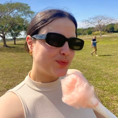 dianatravieso_'s profile picture. 