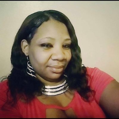my life belongs to my family I live and breath everyday for those five!! Aryanna, FattMan, Destiny star Marquice_95 dta_trell everything I do Is 4 them