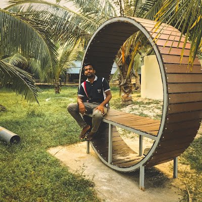 thenukanpt's profile picture. 