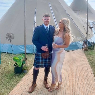 justine93x's profile picture. 