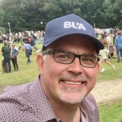 Collaborateur parlementaire à La Chambre 🇧🇪 Conseiller communal MR à Braine-l'Alleud depuis 2018 💛💙 Relay for Life 💜 Papa de Rémi, Adam et Jules