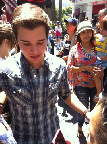 Call me Nathan. ;) @FauxMcCurdy is my favorite girl. I love you, Jennette Michelle Faye McCurdy.