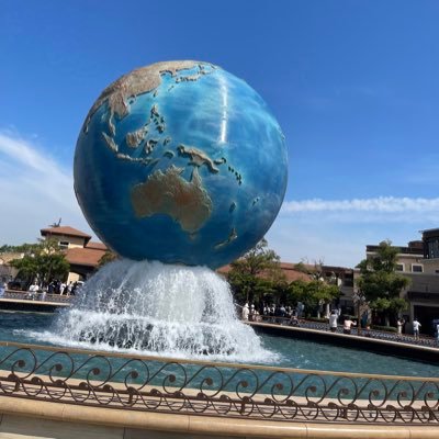 Disney✨🏰🐭/ミッキーマウス/リトルグリーンメン/チップとデール/ドナルド/アラジン🧞♂️/チプデ推し🐿🐿/アトラク/ショーパレ/陸派🏰/スーベニアメダル集め/ディズニー周辺散歩/ディズニー映画好き/D垢/基本平日イン/ディズニー好きと繋がりたい/DM歓迎😊/無言フォロー❌