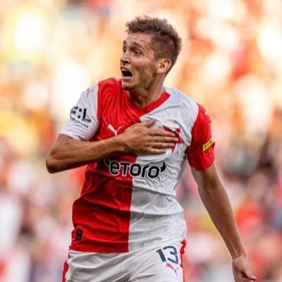 Slavia Praha ❤️🤍 Philadelphia Flyers 🧡🖤 Ferrari 🏎❤️ Borussia Dortmund 💛🖤