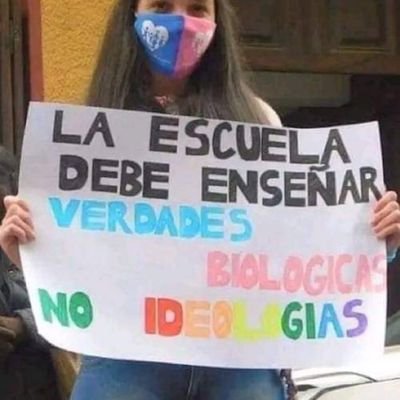 #sancheztraidor
#DesbloqueoLeyELA

Lda en Filología Germánica ⛔No DMs