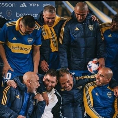 maximovilchez15's profile picture. Hincha de Boca, vago y atorrante. Los dueños de la historia. Seguidor fiel de Fran Cerúndolo