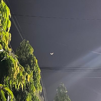 cepat atau lambat ku percaya akan ada yg membuat ku bahagia. see the date I joined the twitter.