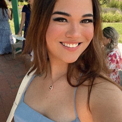 MishelleCalder's profile picture. 26. MD.