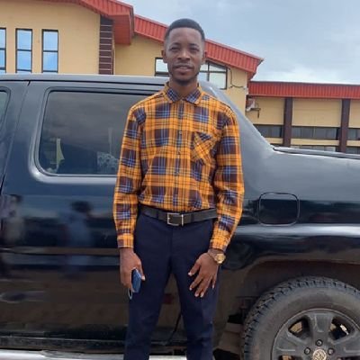 A CHRISTIAN // CHATHOLIC //FOREX IS THE KEY //LIVERPOOL FAN // I believe in peace// open to good information