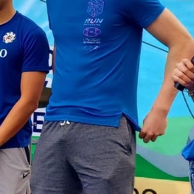 D42449Dam's profile picture. 