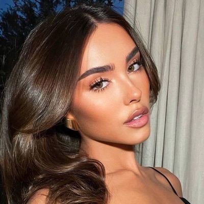 mvlickbich's profile picture. she/her, aquarius, 24