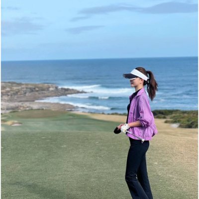 PhamElysia46797's profile picture. Success is a state of mind. If you want success, start thinking of yourself as a success.
GOLF🏌️‍♀️, Reading, ,  listening music, Learning new things,