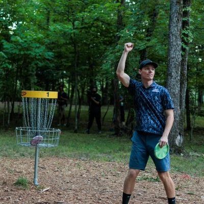 Professional Disc Golfer sponsored by Discraft.