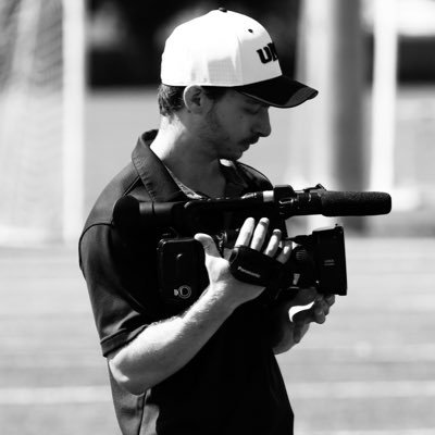 TV Photojournalist turned college sports videographer. @UNC_Bears 🐻🎥 | @merrillcollege 🐢🎓