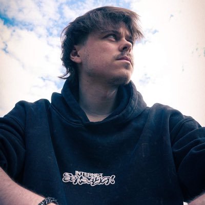 Alex Elmslieさんのプロフィール画像