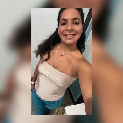 P FKN R 🇵🇷 | Graphic Designer 👩🏽💻 | Owner: https://t.co/4B6lrH199K