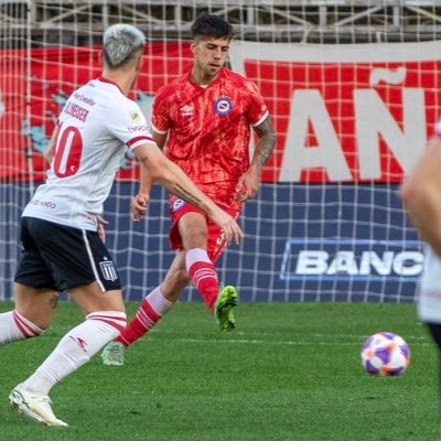 Jugador de Argentinos Juniors ⚽️🐞 // San Lorenzo, Sta Fe - Buenos Aires 🏡