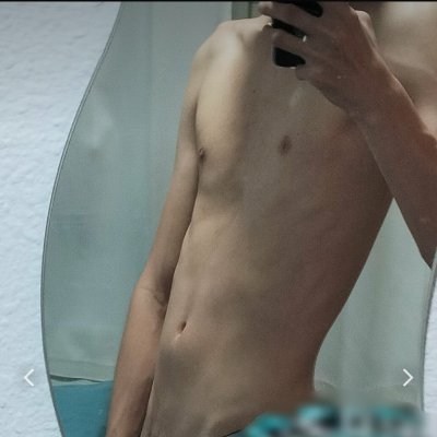 I'm a latin boy twink (23)🔥 Just 4.99 🔥
With a lot of cum in my balls 💦
I answer everything you want in the private chat 😈
  Do you want to see my face? ⬇️