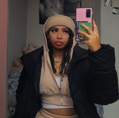 Australian-Jamaican 🎱 Feeling like Floyd in this Mayweather 〰️