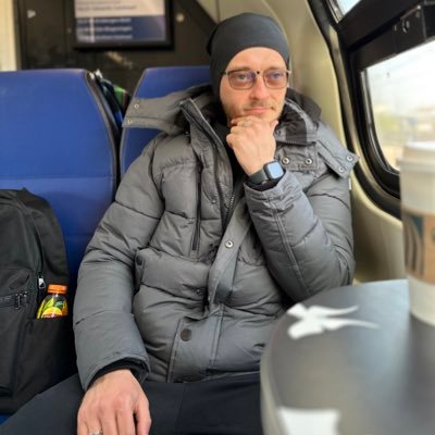 MihaiGabriel27's profile picture. 