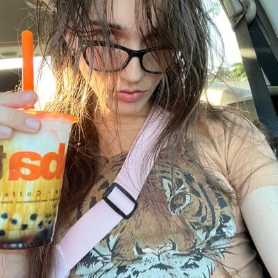 trans boygirl new to not taking my clothes off here