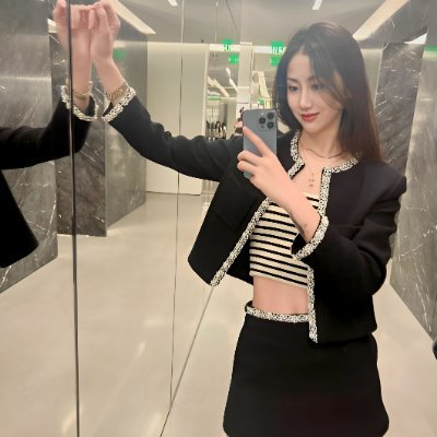 DianaLucy516010's profile picture. Sometime you think your choice or idea is best but you should listen other idea first and make your choice become perfect.🥰🥰