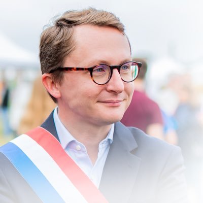 🇫🇷 Député de Paris-Saclay (Essonne) 
🌐 Rapporteur général du projet de loi pour sécuriser Internet
• Membre du @CNNum • Entrepreneur