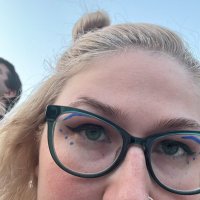 yaylor (@taylortookthese) 's Twitter Profile