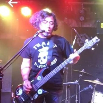 Hi-STANDARDコピ
バンド名：ANOTHER STARTING LINE　Vo&Ba
好物 Hi-STANDARD・Ken Yokoyama・The BONEZ
・ヘイ・ホルモン・NAMBA69・SIM・ガーリック・BRAHMAN・METALLICA・NIRVANA・Green Day・RAGE・聖飢魔Ⅱ