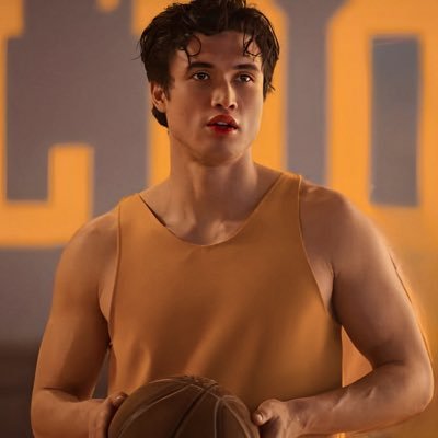 Archie Andrews favors my nutsack after basketball practice