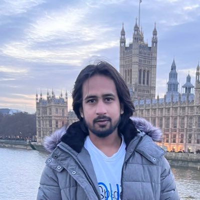 NomadicHabib's profile picture. Senior Frontend Developer