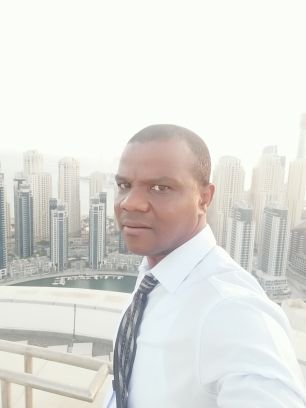 Reading books, comedian person and love traveling