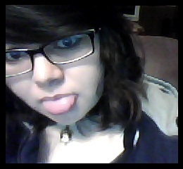 AlexJung11's profile picture. Well guys, I'm Alexandrhea. Hi. Hello. I like games.