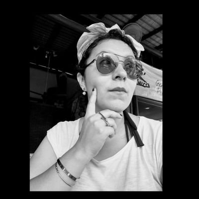 Biotechnology-ish🔬🧬🌱
Docente de closet 🔭📖
Synbio enthusiast 💚
y fanática de Bicho 🐱🇲🇽
