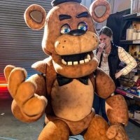 Behind The Scenes Pics That Look Like Shitposts (@behind_pics) 's Twitter Profile