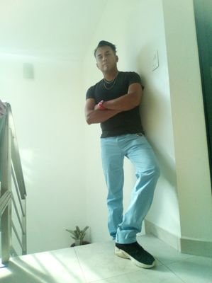 Emmanue99367122's profile picture. Deporte , televisión y viajar