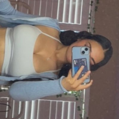 ziannnaa's profile picture. 