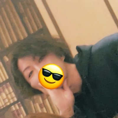 XiMVA_APEX's profile picture. 復帰したてのアラサーおじい エンジョイpad感度無償コーチング(初心者用)経験あり APEX/PS5/純コン