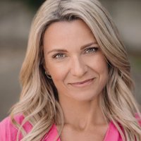 Jenna Lee-James (@jennaleejames) 's Twitter Profile