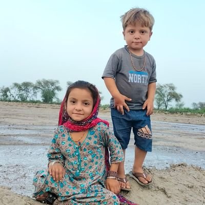 shakoorsu's profile picture. نحن الذين بايعوا محمدا... 
على الجهاد ما بقينا ابدآ ۔۔