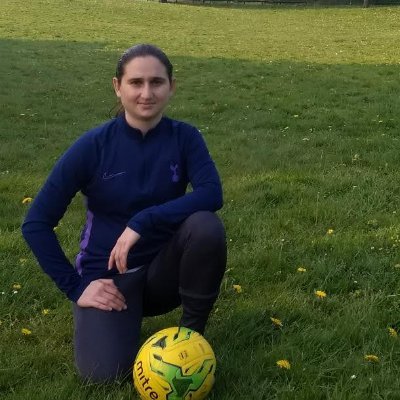 Professional female football player American. Living in England , played in  America, played 4 years in Engalnd 5th 4th 3rd tier. angelicasoccer9@gmail.com
