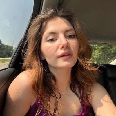 calinolastname's profile picture. i’m tired and angry but somebody should be