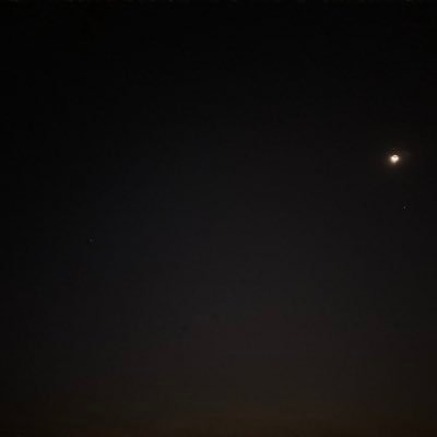 lookfor_riverrr's profile picture. 