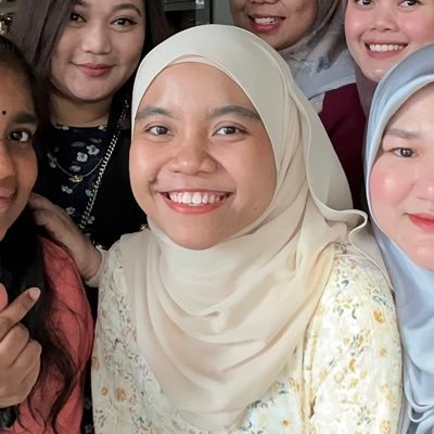 I share apa yang I pakai. Mostly sharing on skincare, bodycare and beauty related. DM for collaboration🙆‍♀️