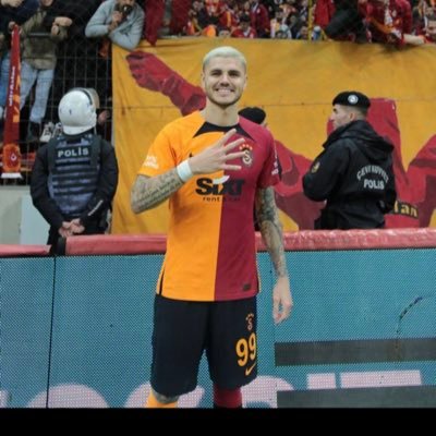 TÜRKİYEDİR GALATASARAY 💛❤️