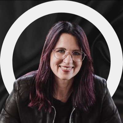 About #elearning, #coursecreation, #storytelling, #onlinebusiness, #learningfunnels and #livingyourdreamlife - https://t.co/NrPf7j5l2i