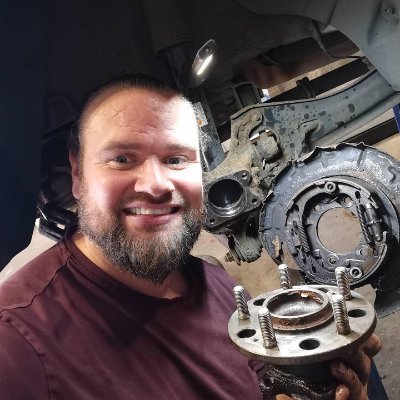 Automotive Expert, Mechanic and Author of Neil's Garage.