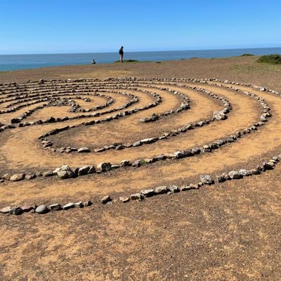 iamjoaneda's profile picture. Saharan Amazon marching to her own beat. Law-study Avid-Reader-Inquirer-Debater-Advocate #godismysavior #ImAnImmigrant #racenotcolor #humanrights #Wondiya