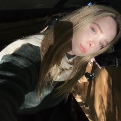 sarahcorneyy's profile picture. 